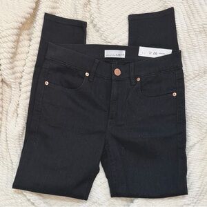 LOFT High Rise Legging Black Jeans NWT Size 2P 26